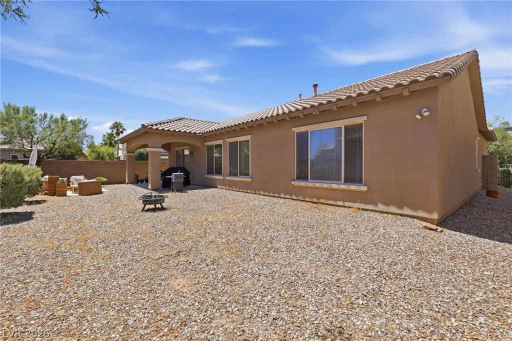 7414 Bugler Swan, North Las Vegas, NV 89084
