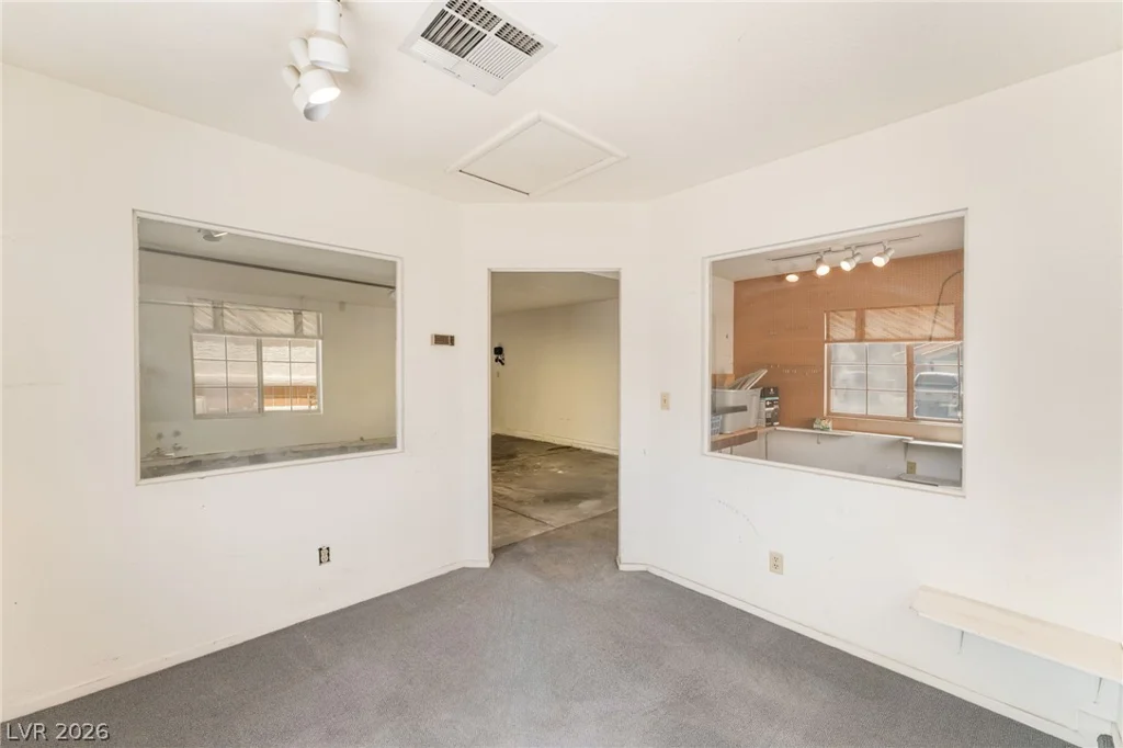 4013 Elkridge, Las Vegas, NV 89129