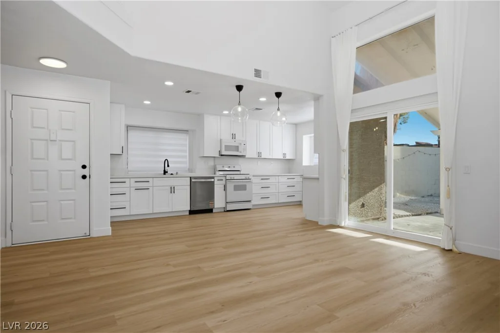 1447 Tiny Pebble, Las Vegas, NV 89142