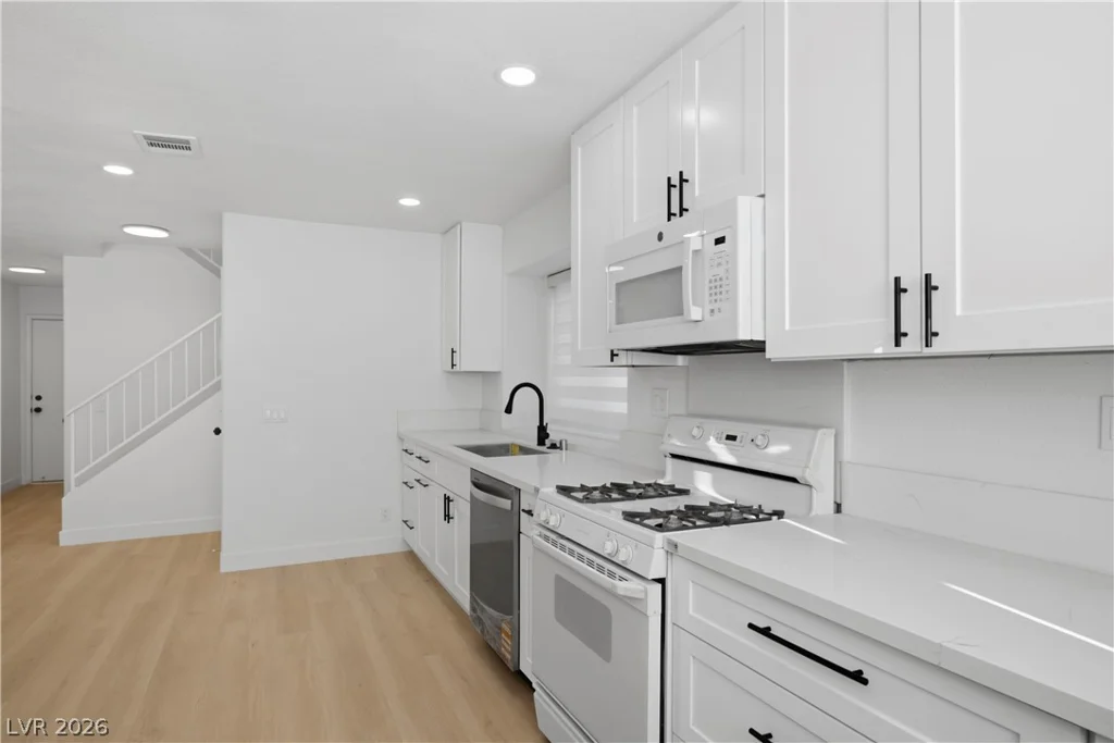 1447 Tiny Pebble, Las Vegas, NV 89142