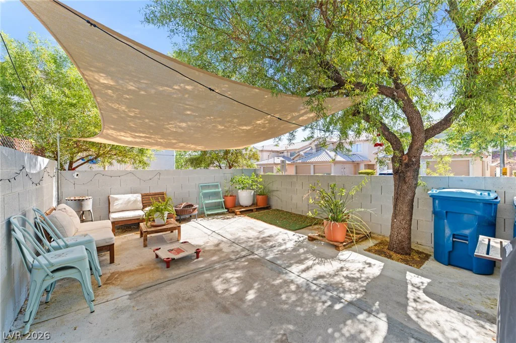 7567 Glowing Ember, Las Vegas, NV 89130
