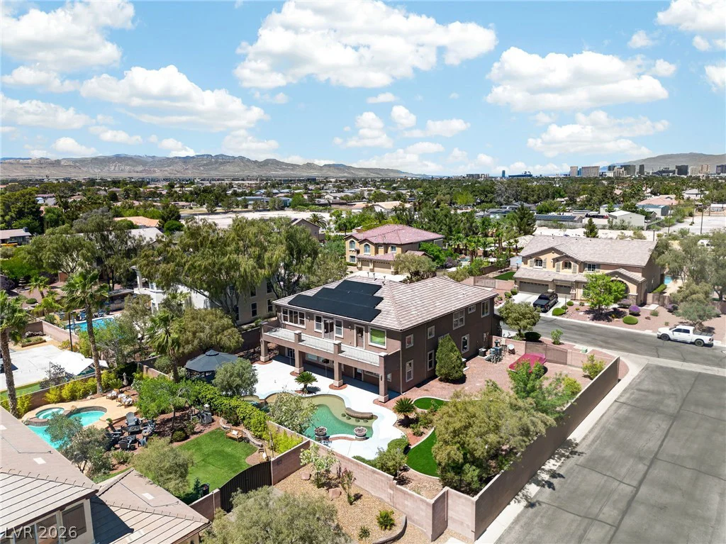 379 Autumn Hue, Las Vegas, NV 89123