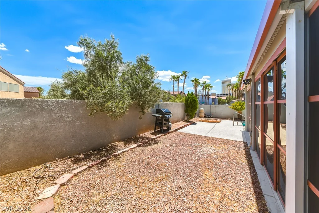 9594 Parvin, Las Vegas, NV 89123