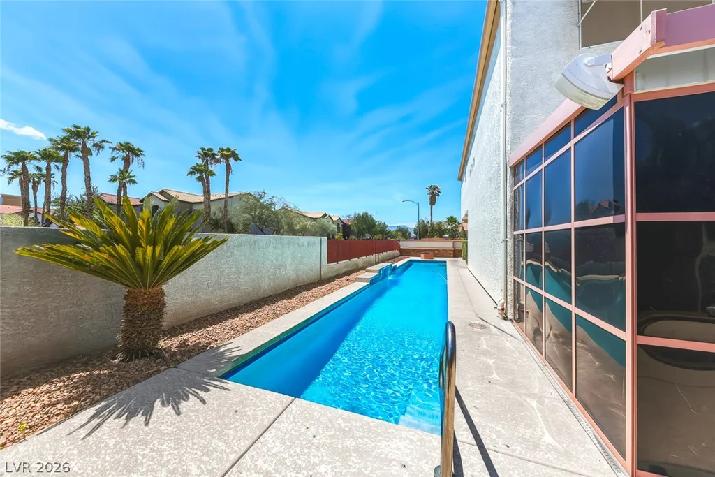 9594 Parvin, Las Vegas, NV 89123