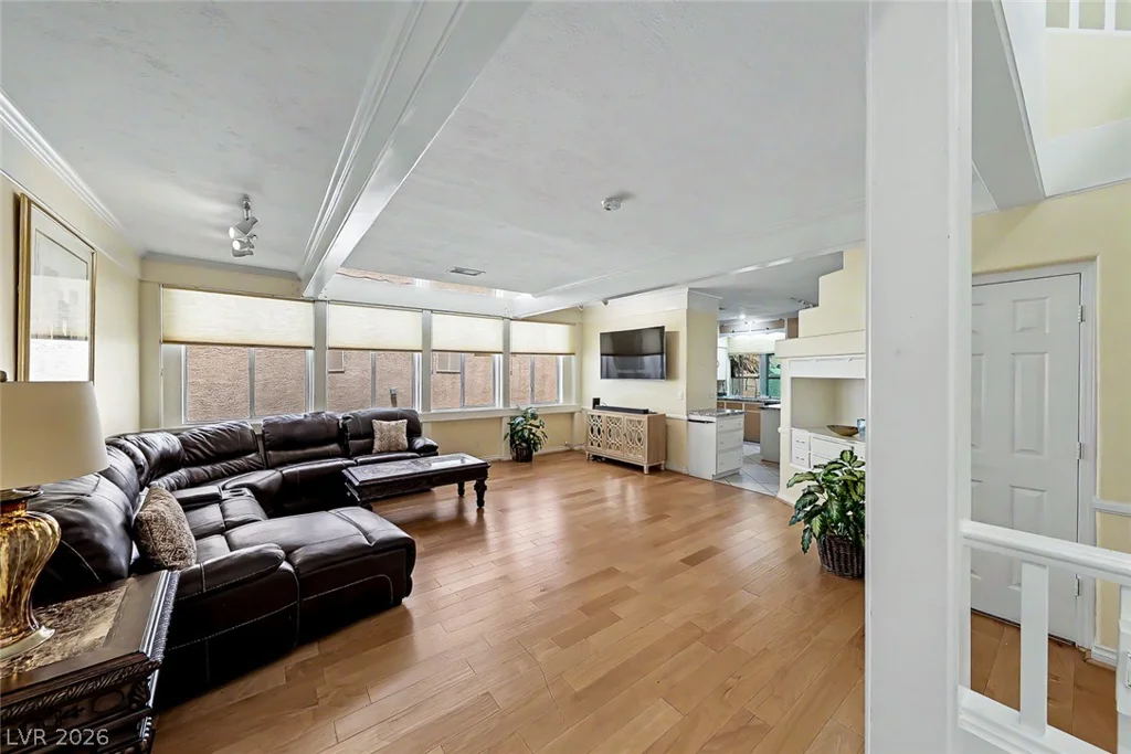 9594 Parvin, Las Vegas, NV 89123