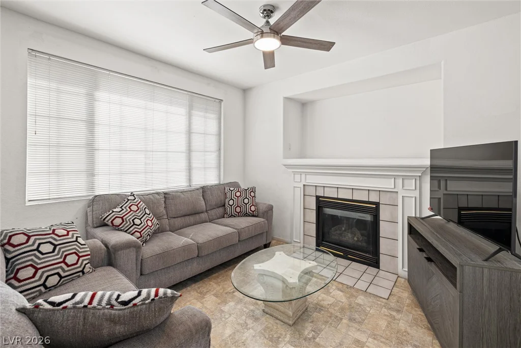 9901 Trailwood, Las Vegas, NV 89134