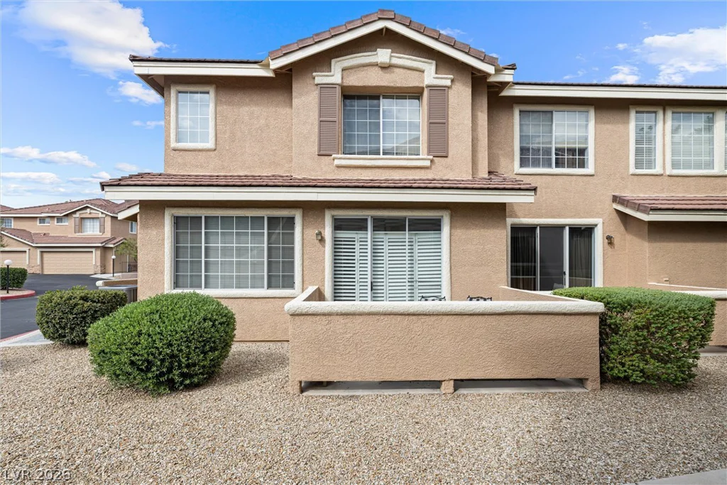 9901 Trailwood, Las Vegas, NV 89134