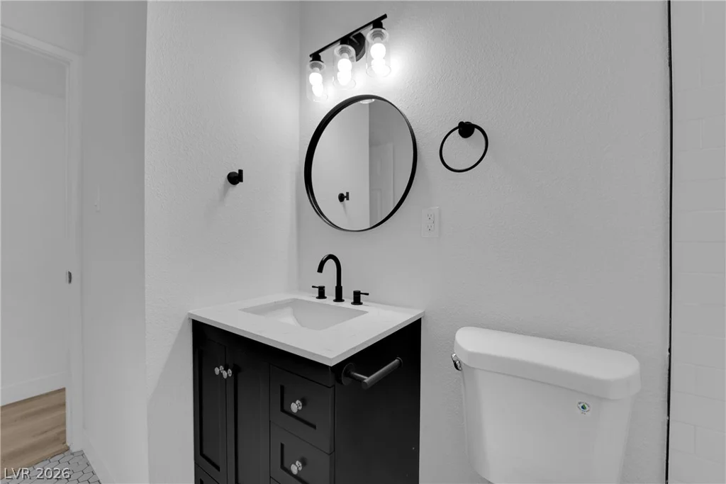 212 Minnesota, Las Vegas, NV 89107