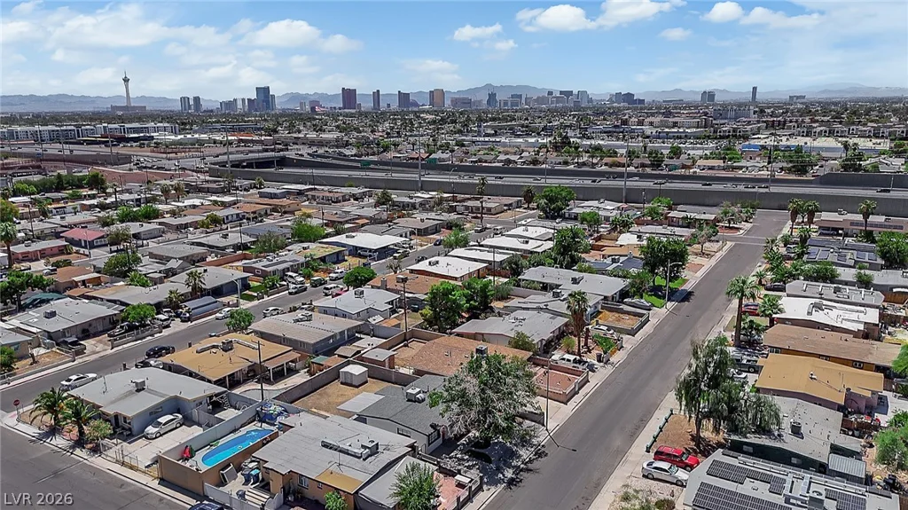212 Minnesota, Las Vegas, NV 89107