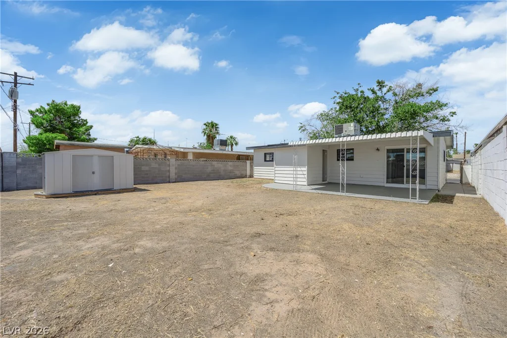 212 Minnesota, Las Vegas, NV 89107
