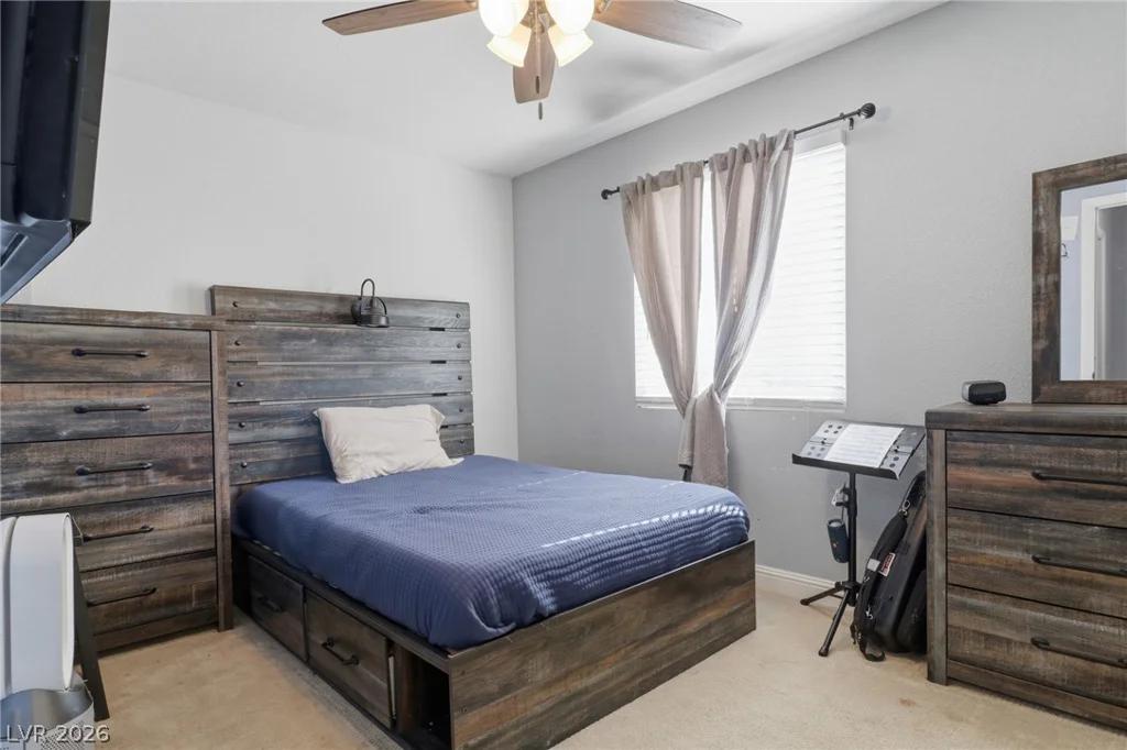 6233 Washington, Las Vegas, NV 89107