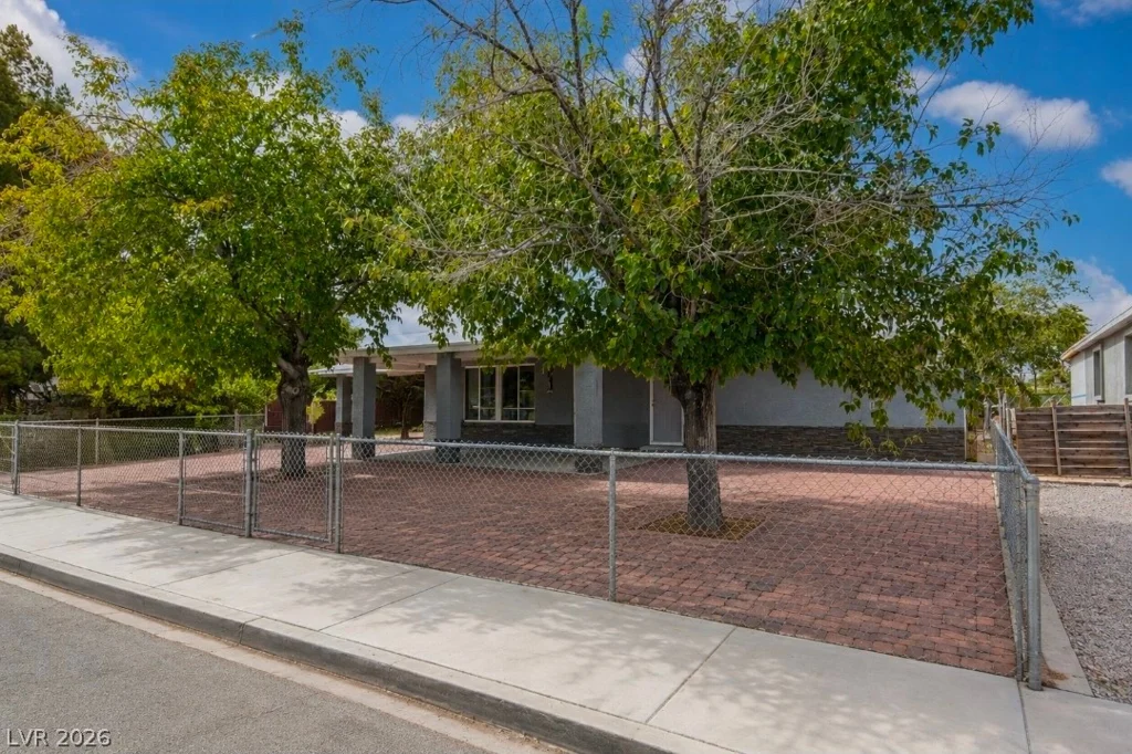 3216 Osage, Las Vegas, NV 89101