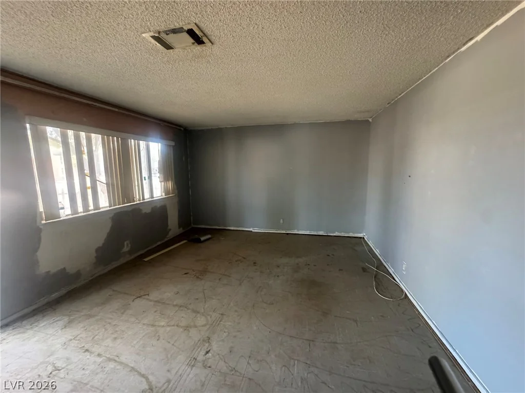 3001 Roseville, Las Vegas, NV 89102