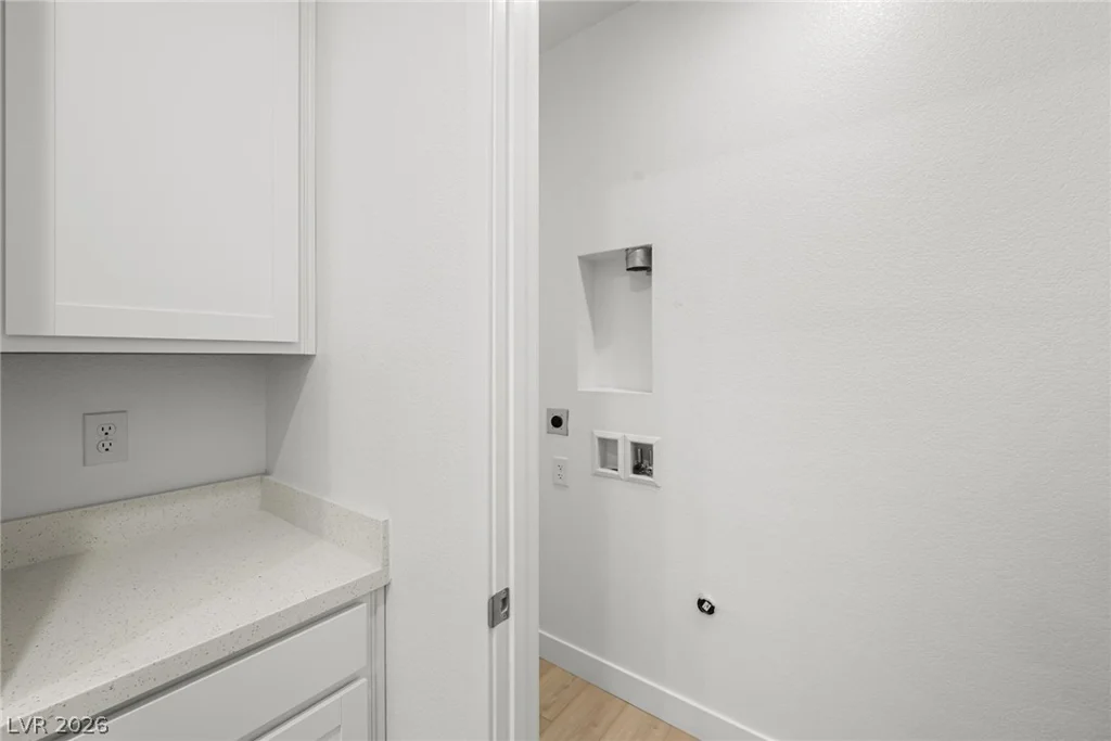 11824 Mimicking Song, Las Vegas, NV 89138