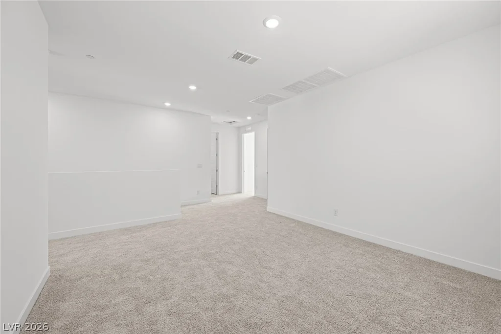 11824 Mimicking Song, Las Vegas, NV 89138