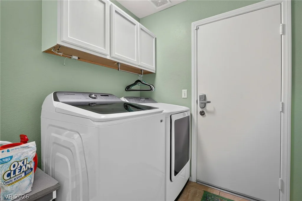 846 Holly Lake, Henderson, NV 89002