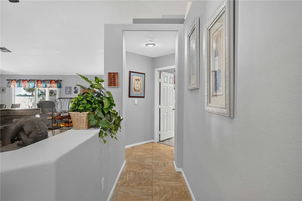 846 Holly Lake, Henderson, NV 89002