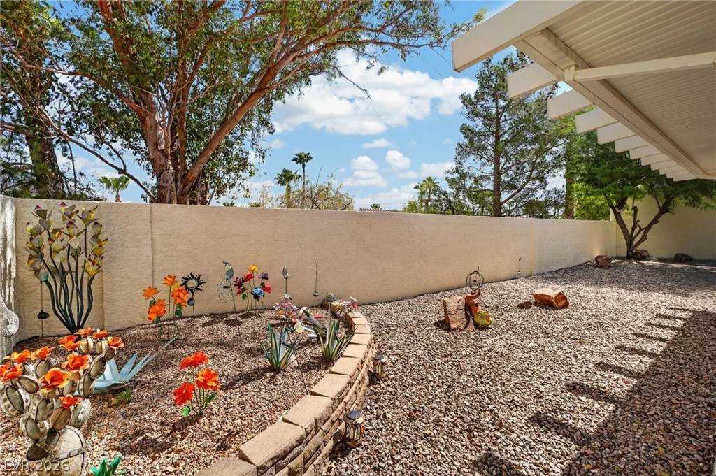 846 Holly Lake, Henderson, NV 89002