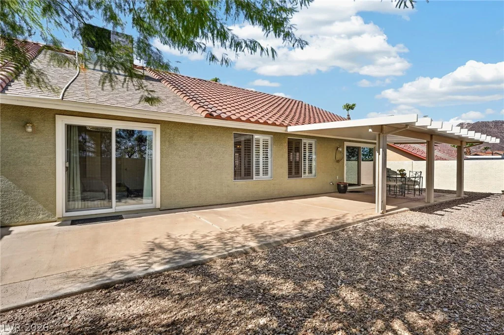846 Holly Lake, Henderson, NV 89002