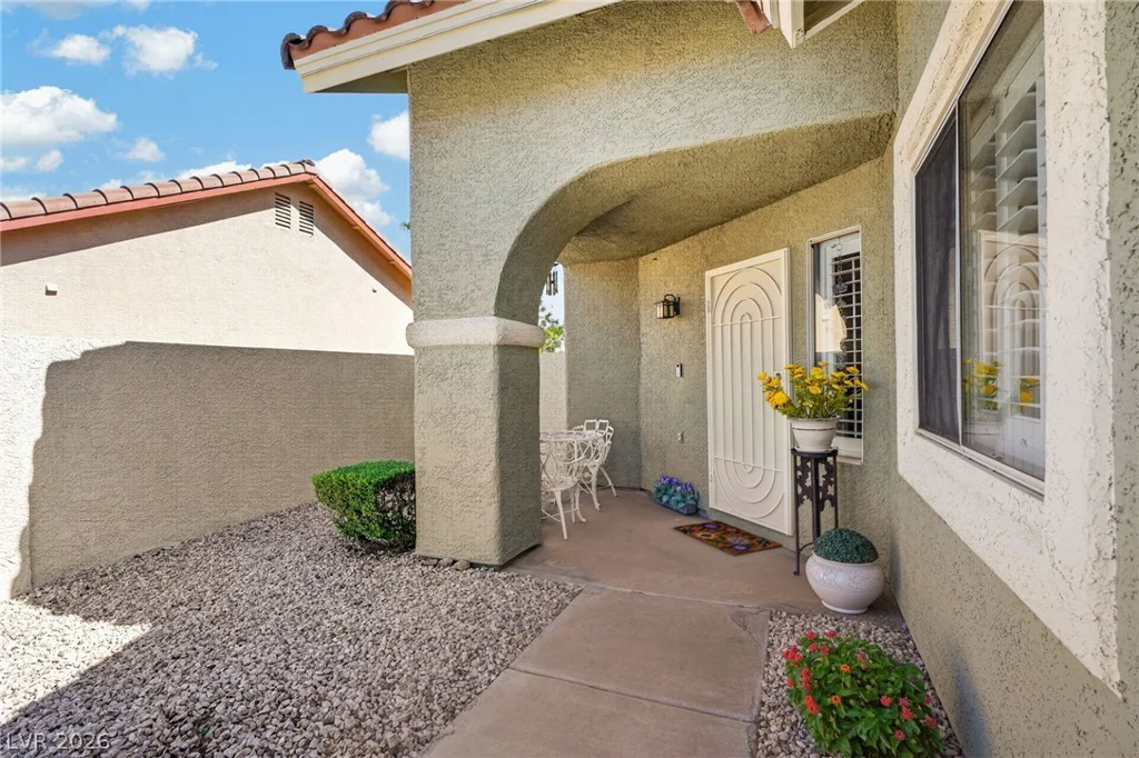 846 Holly Lake, Henderson, NV 89002