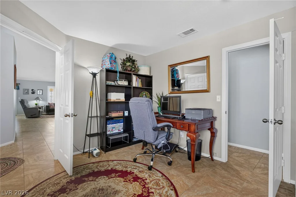 846 Holly Lake, Henderson, NV 89002