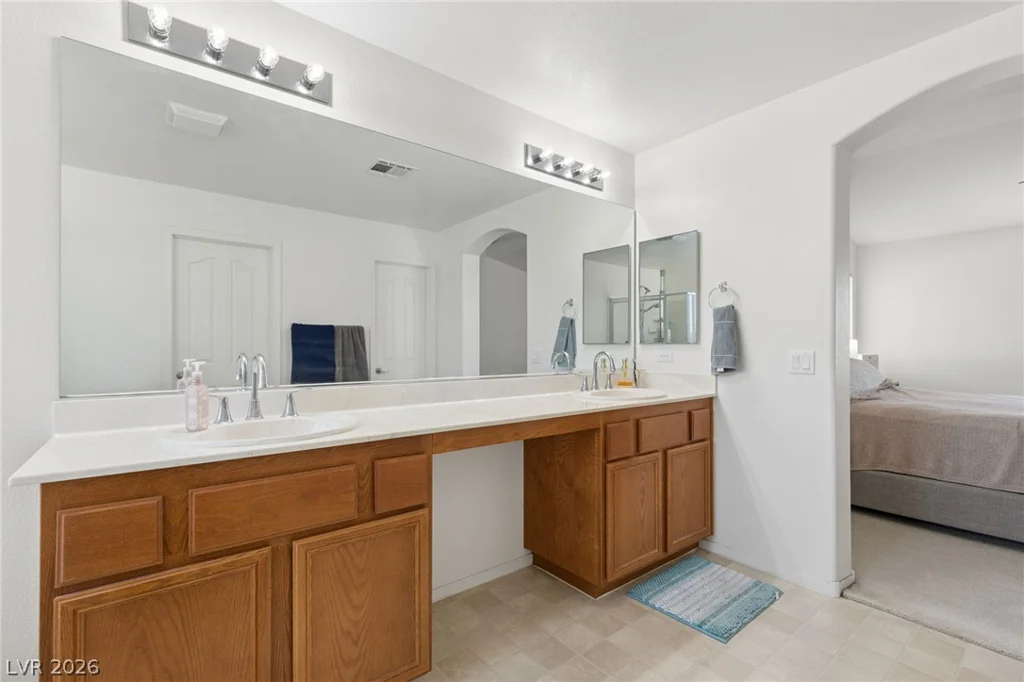 1016 Bistro Bay, North Las Vegas, NV 89086