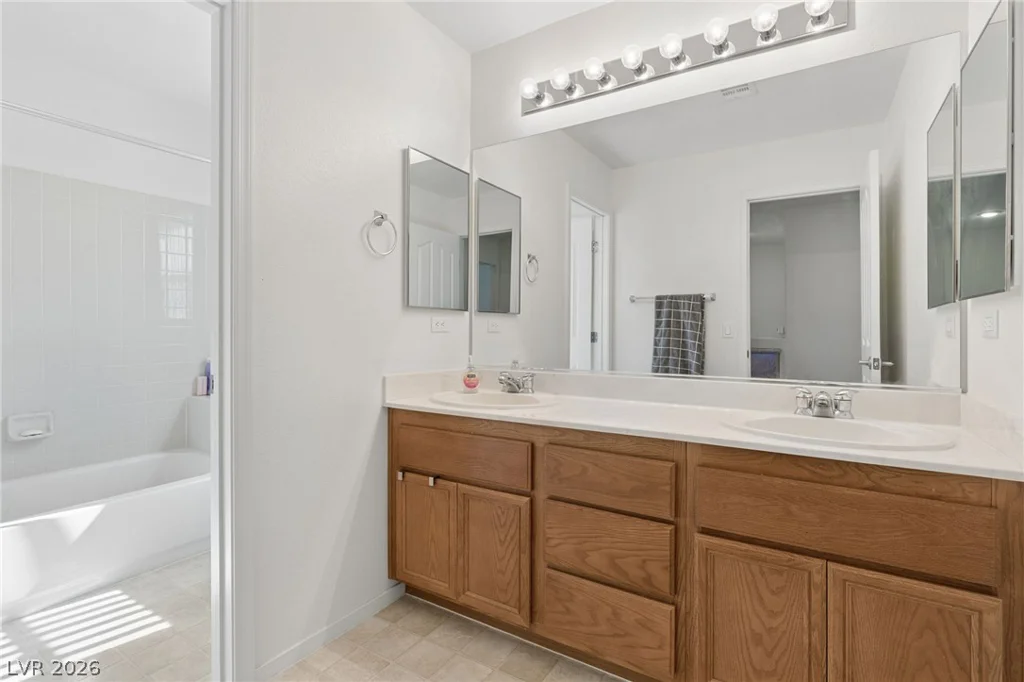 1016 Bistro Bay, North Las Vegas, NV 89086