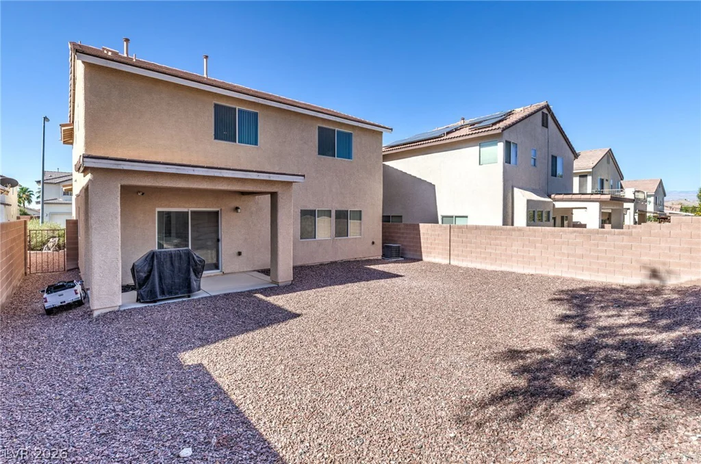1016 Bistro Bay, North Las Vegas, NV 89086