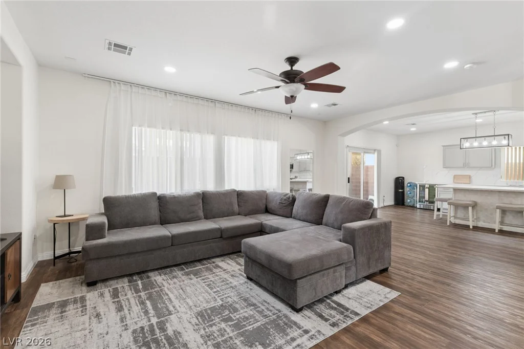 1016 Bistro Bay, North Las Vegas, NV 89086