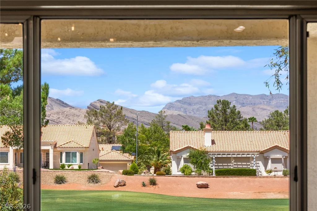 2641 Legend, Las Vegas, NV 89134