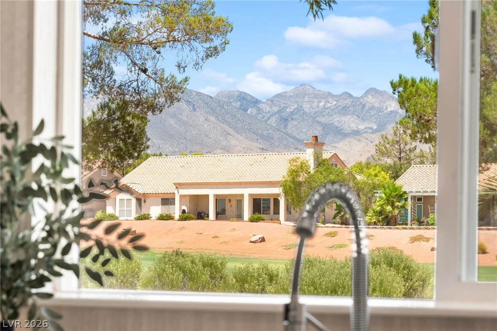 2641 Legend, Las Vegas, NV 89134