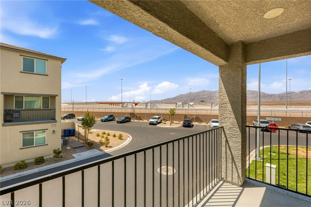 7030 Spicy Merlot, North Las Vegas, NV 89086