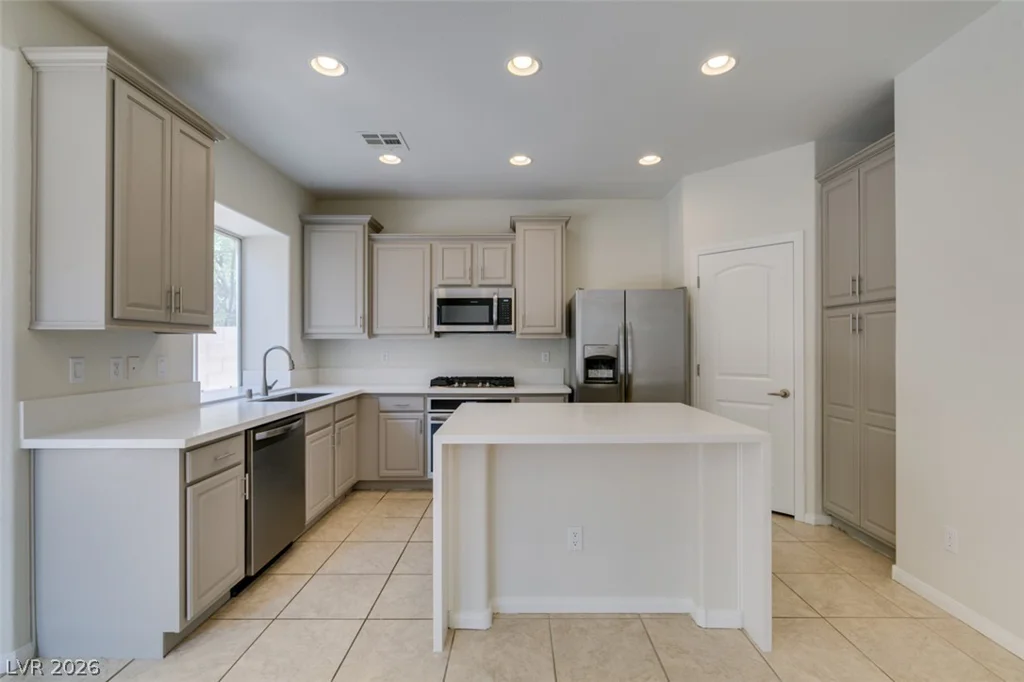 9855 Big Window, Las Vegas, NV 89178