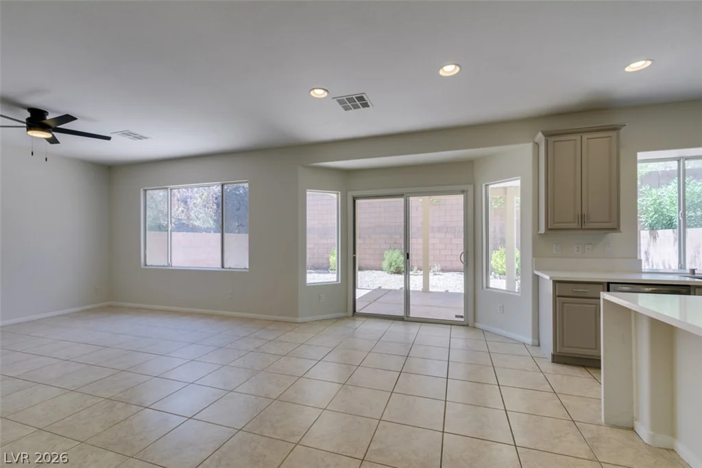 9855 Big Window, Las Vegas, NV 89178