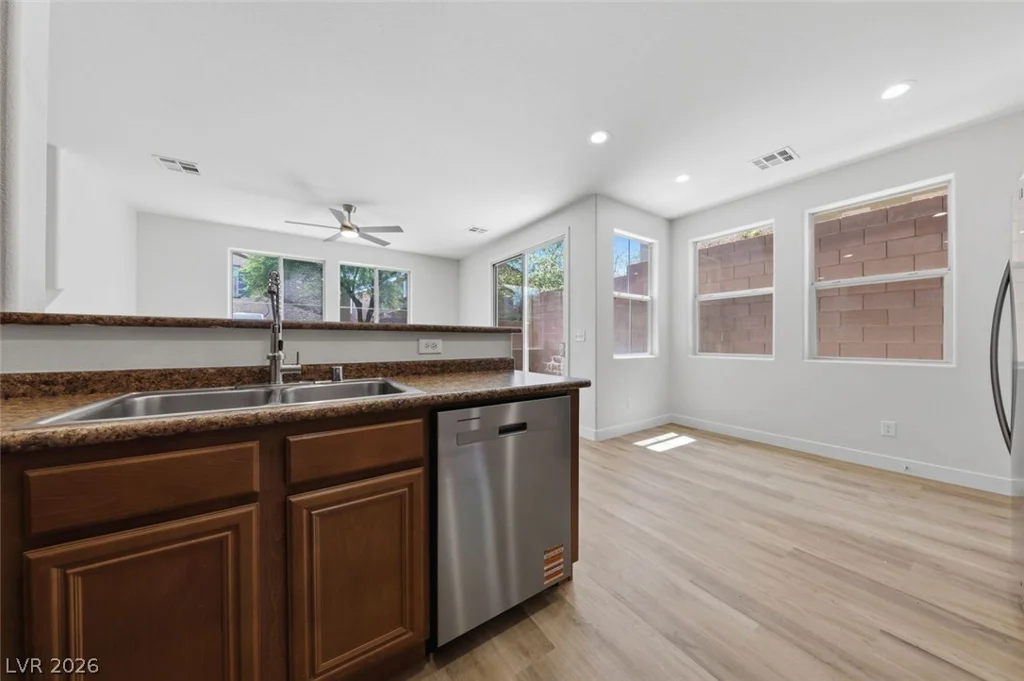 9269 Moonlight Nest, Las Vegas, NV 89178