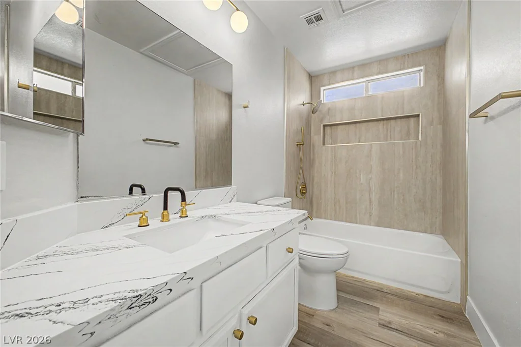 695 Pacific, Henderson, NV 89002