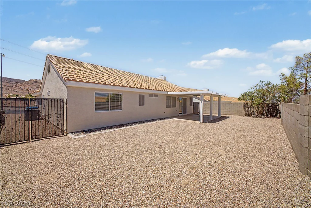 695 Pacific, Henderson, NV 89002