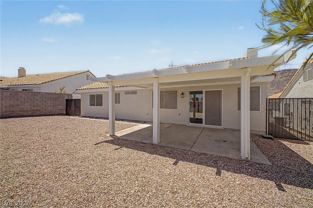 695 Pacific, Henderson, NV 89002