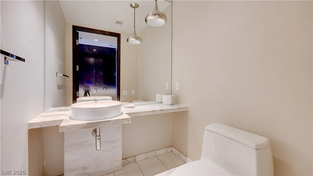 4381 Flamingo, Las Vegas, NV 89103