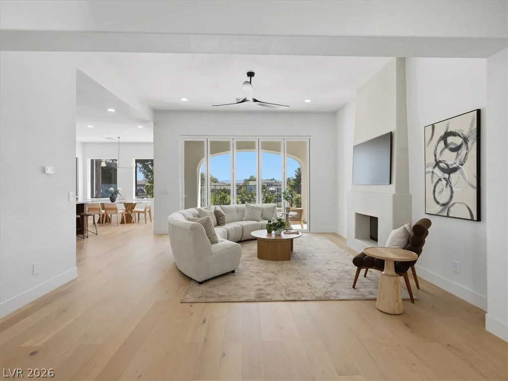 3074 Soft Horizon, Las Vegas, NV 89135