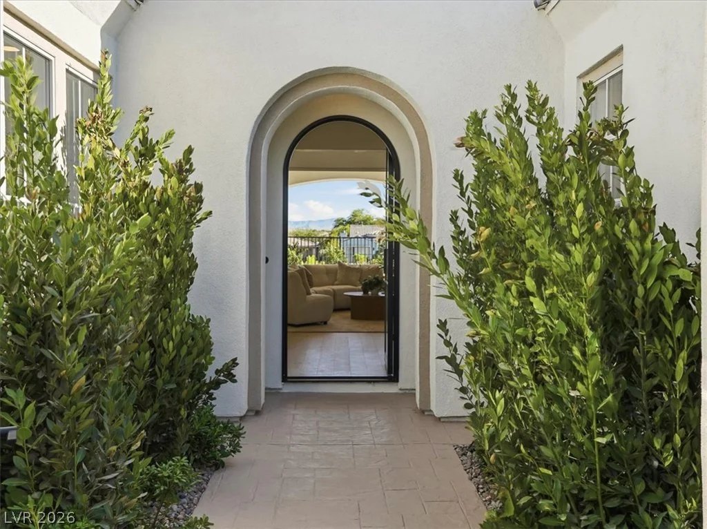 3074 Soft Horizon, Las Vegas, NV 89135