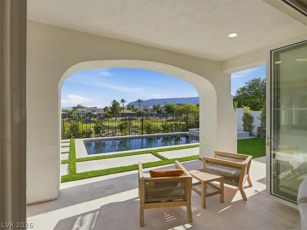 3074 Soft Horizon, Las Vegas, NV 89135