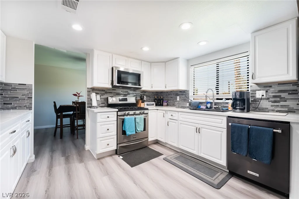 1855 Twin Oaks, Las Vegas, NV 89156