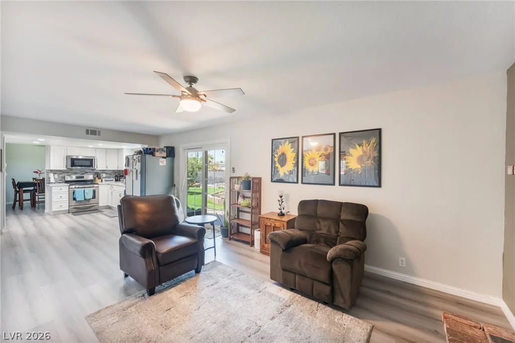 1855 Twin Oaks, Las Vegas, NV 89156