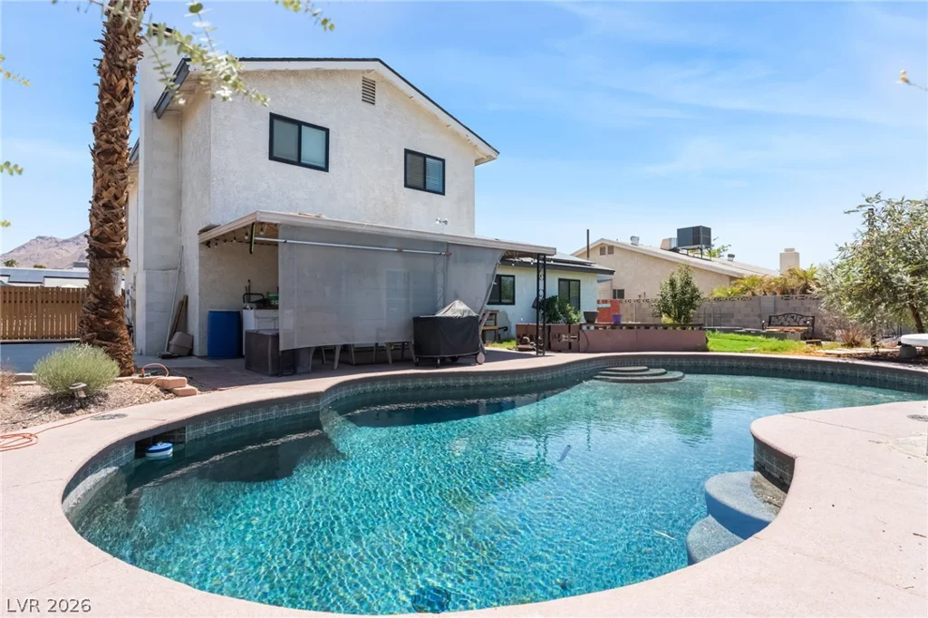 1855 Twin Oaks, Las Vegas, NV 89156