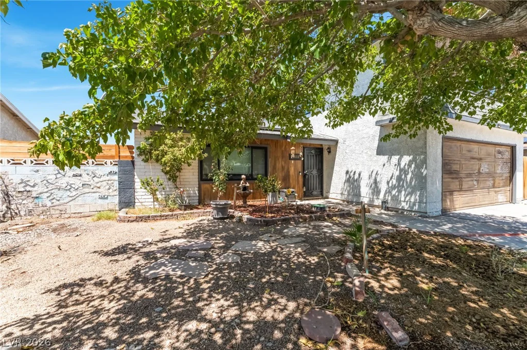 1855 Twin Oaks, Las Vegas, NV 89156