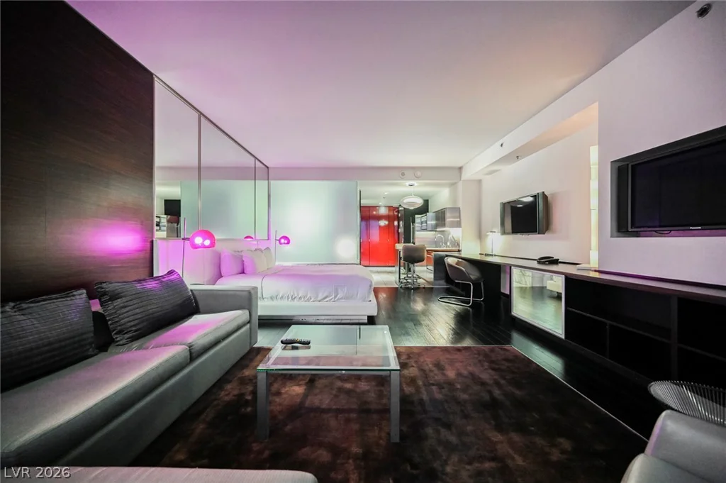 4381 Flamingo, Las Vegas, NV 89103