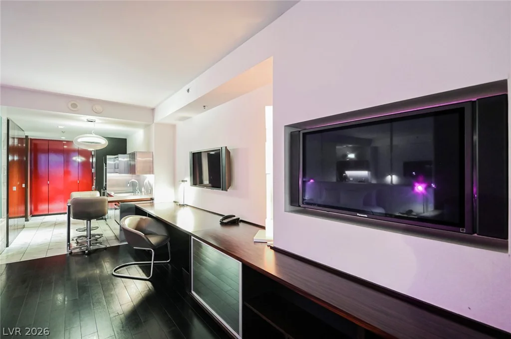 4381 Flamingo, Las Vegas, NV 89103