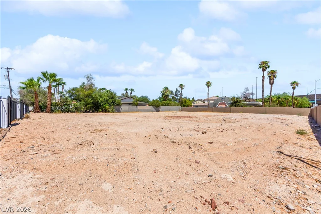 1629 Westwood, Las Vegas, NV 89102