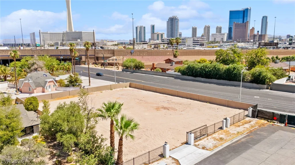 1629 Westwood, Las Vegas, NV 89102